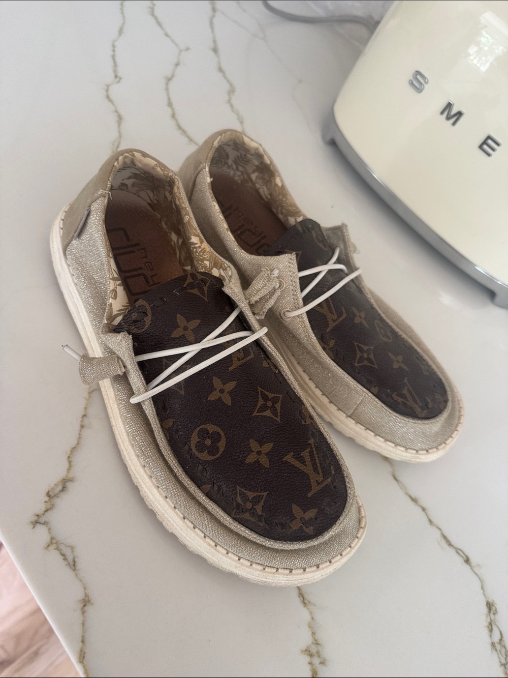 Hey dude LV